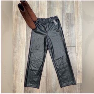NWT Blanknyc Women’s Black Faux Leather Wide Leg High Rise Pants Size S